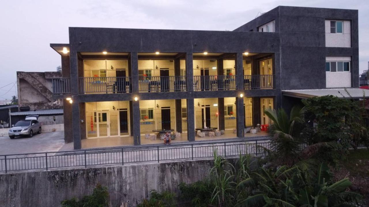 Taitung Crabs House Apartment เฉิงกง ภายนอก รูปภาพ